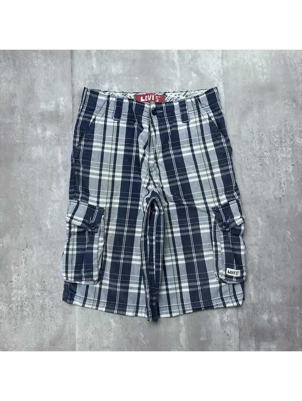 Y2K Navy Levi’s Grunge Plaid Baggy Skater Cargo Shorts